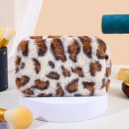 Trousse de toilette léopard - Furry Chic