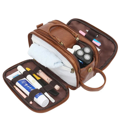 Photo de haut de la trousse de toilette chic marron foncé