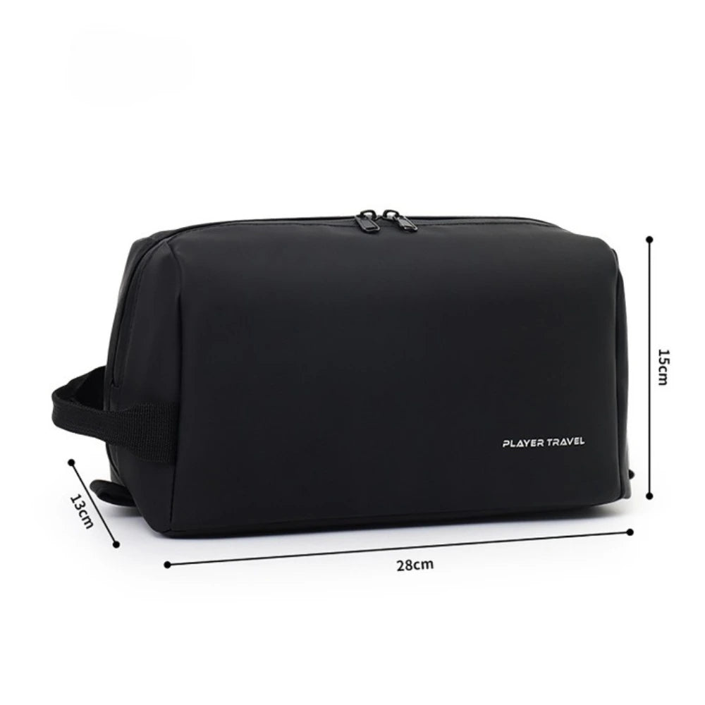 dimension de la trousse de toilette noir player travel